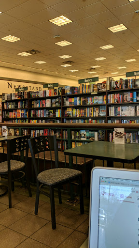 Book Store «Barnes & Noble», reviews and photos, 19401 Alderwood Mall Pkwy, Lynnwood, WA 98036, USA