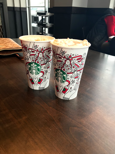 Coffee Shop «Starbucks», reviews and photos, 2671 E Main St, Plainfield, IN 46168, USA