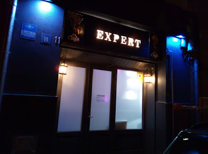 Cleopatra Lounge Bar - C/ de St. Joan d,en Coll, 11, 08243 Manresa, Barcelona, Spain