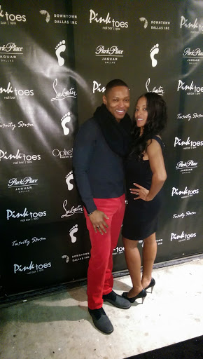 Nail Salon «Pink Toes Nail Bar & Spa», reviews and photos, 111 S Field St, Dallas, TX 75202, USA