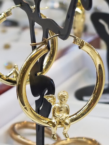 Pawn Shop «Woodbridge Gold & Pawn», reviews and photos, 13572 Jefferson Davis Hwy, Woodbridge, VA 22191, USA