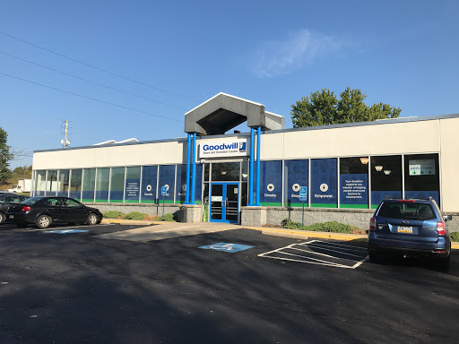 Thrift Store «Goodwill», reviews and photos, 20668 Route 19, Cranberry Twp, PA 16066, USA