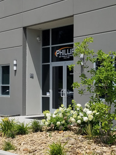 Phillips Feed & Pet Supplies, 5455 N Blackstock Rd, Spartanburg, SC 29303, USA, 