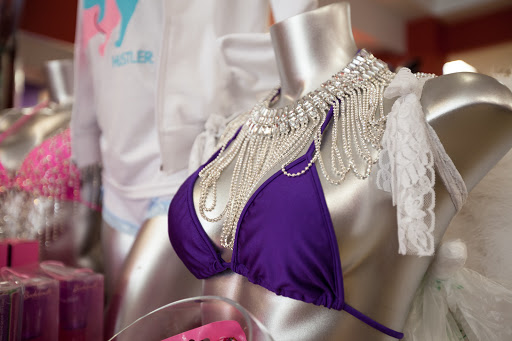 Stores to buy women's plus size bras Cincinnati