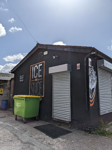 Reviews of Ice And A Slice in Warrington - Restaurant