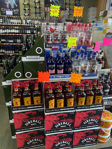 Liquor Store «Liquor World At Camelot», reviews and photos, 808 Lyndon Ln #101, Louisville, KY 40222, USA