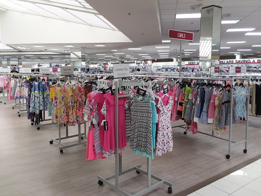 Clothing Store «Burlington Coat Factory», reviews and photos, 3800 US-98 #510, Lakeland, FL 33809, USA