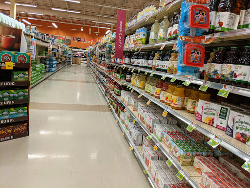 Grocery Store «Hannaford Supermarket», reviews and photos, 5 Hannaford Dr, York, ME 03909, USA