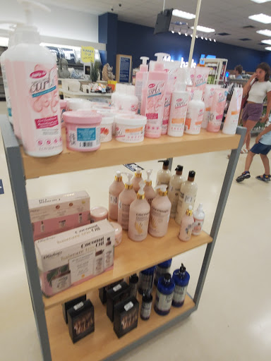 Department Store «Nordstrom Rack Orland Park Place», reviews and photos, 140 Orland Park Pl, Orland Park, IL 60462, USA