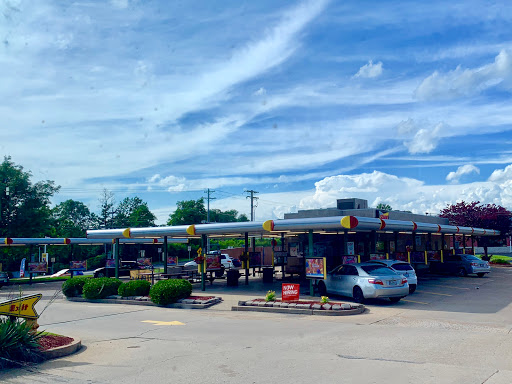 Fast Food Restaurant «Sonic Drive-In», reviews and photos, 601 Big Bend Rd, Ballwin, MO 63021, USA