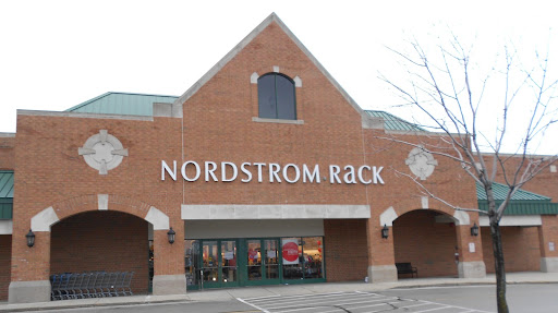 Nordstrom Rack, 199 Skokie Blvd, Northbrook, IL 60062, USA, 