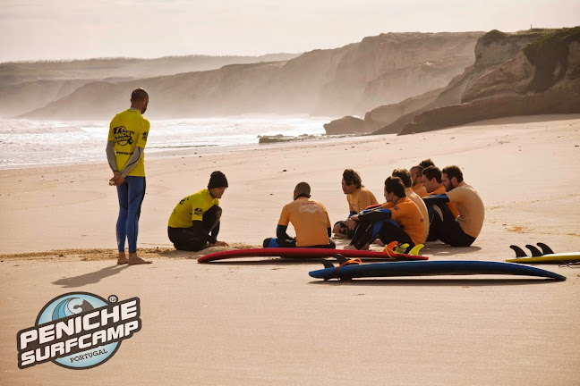 Peniche Surf Camp - Peniche