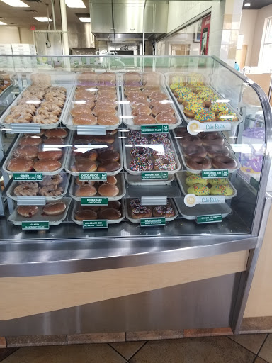 Bakery «Krispy Kreme Doughnuts», reviews and photos, 1400 McFarland Blvd E, Tuscaloosa, AL 35405, USA