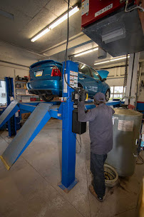 Laser Lube Meridian Ave, Scranton • 10 Minute Oil Change - Photo 9 - Car repair in Scranton, PA, Scranton