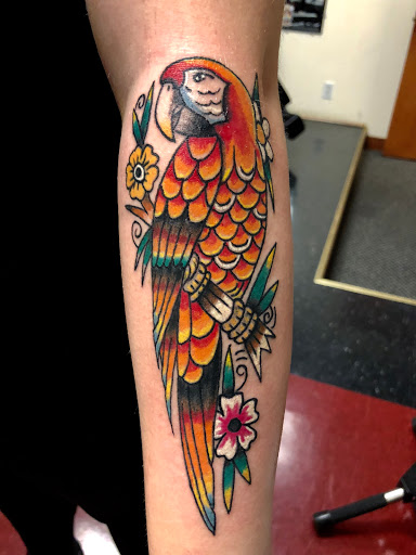 Tattoo Shop «Mystic Tattoo and Body Piercing», reviews and photos, 1150 Richmond Rd, Charlottesville, VA 22911, USA