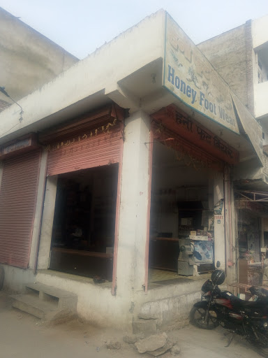 Espadrilles खरीदने के लिए दुकानें जयपुर