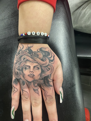 Explore wildlife tattoo ideas, creative tattoo ideas in Lakeville, available at Savage Ink