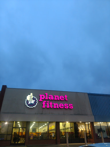 Gym «Planet Fitness», reviews and photos, 620 E End Blvd S, Marshall, TX 75670, USA