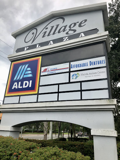Supermarket «ALDI», reviews and photos, 812 N Nova Rd, Daytona Beach, FL 32117, USA