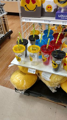 Craft Store «Michaels», reviews and photos, 950 E Napier Ave, Benton Harbor, MI 49022, USA