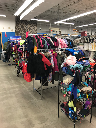 Grocery Store «P & R Discount Grocery», reviews and photos, 600 Scranton Carbondale Hwy, Eynon, PA 18403, USA