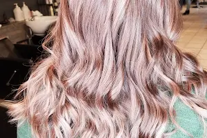 Olivia's Hair Styling image