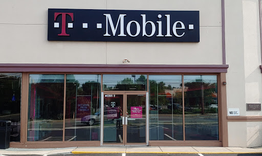 Cell Phone Store «T-Mobile», reviews and photos, 1632 N Olden Ave, Ewing Township, NJ 08638, USA