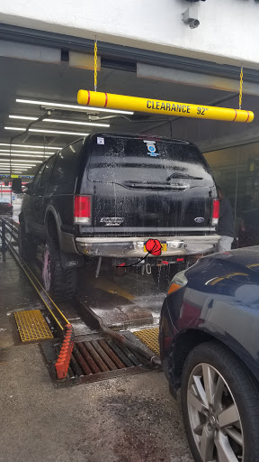 Car Wash «Mr Suds Car Wash», reviews and photos, 989 Sunrise Hwy, Bay Shore, NY 11706, USA