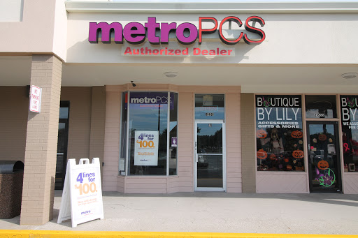 Cell Phone Store «MetroPCS Authorized Dealer», reviews and photos, 21631 Village Lakes Shopping Center Dr, Land O Lakes, FL 34639, USA