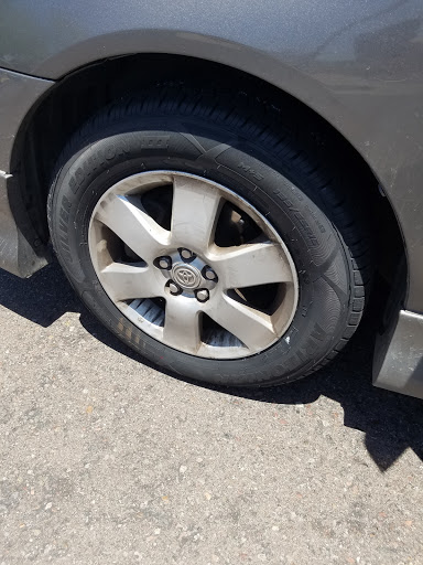 Tire Shop «Discount Tire Store - Queen Creek, AZ», reviews and photos, 21505 S Ellsworth Loop, Queen Creek, AZ 85142, USA