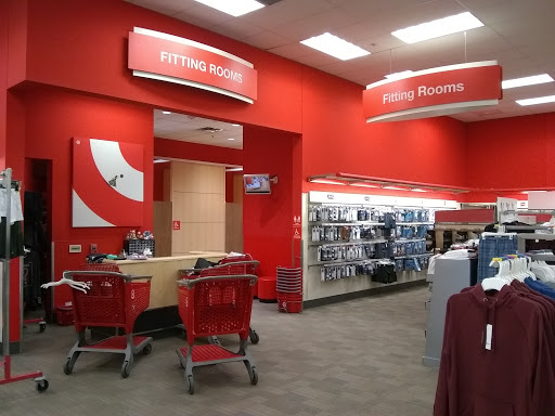 Department Store «Target», reviews and photos, 1555 N Tomahawk Island Dr, Portland, OR 97217, USA