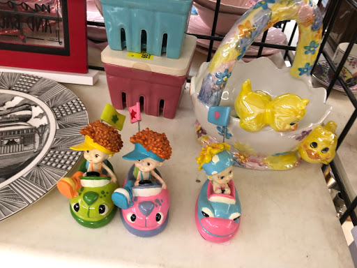 Thrift Store «Angel View Resale Store - Temecula», reviews and photos