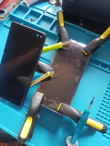 Sub Tech repairs - réparation cellulaire Montréal | iphone repair | réparation iphone