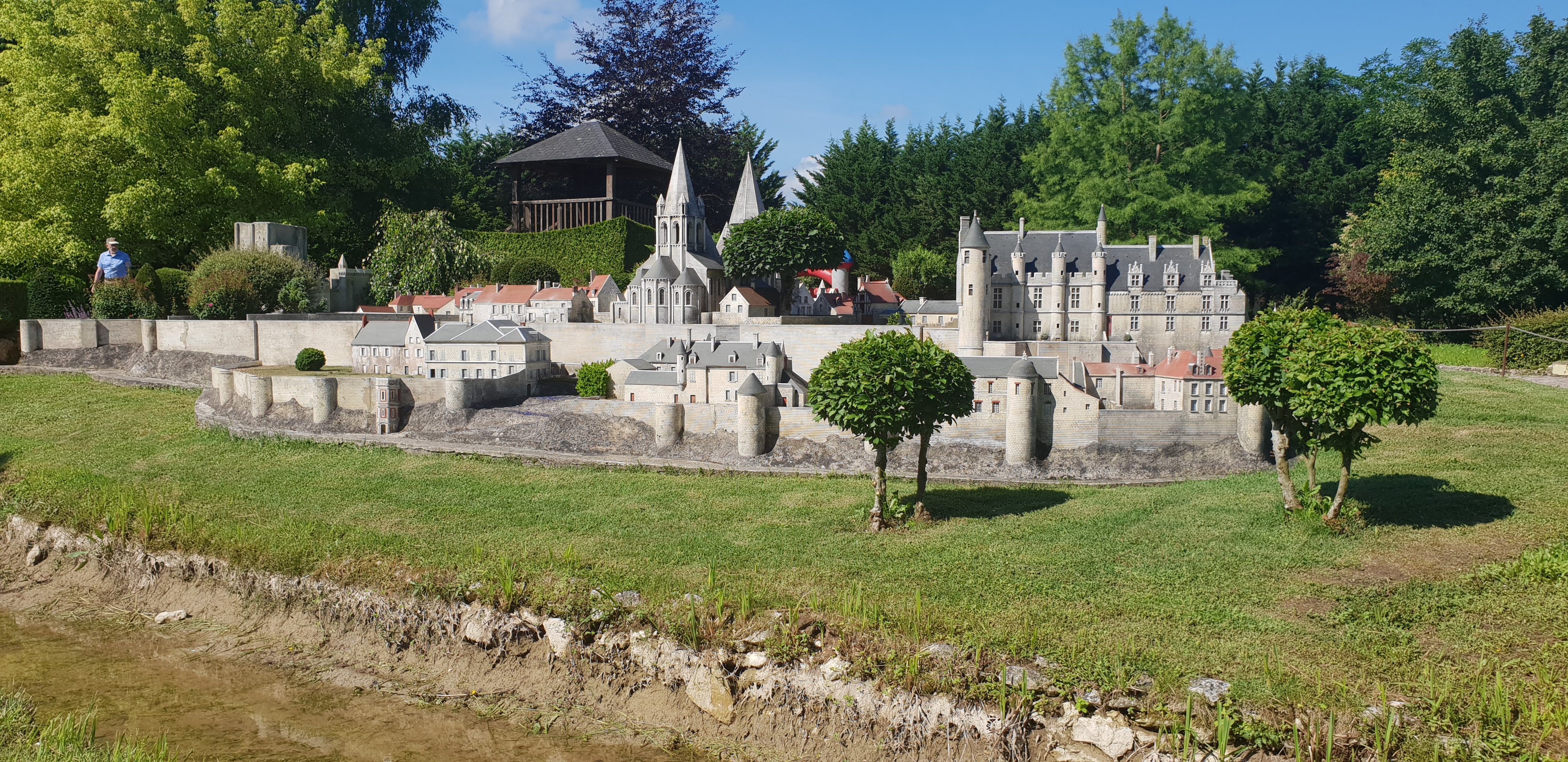 Photo n° 36 de l'avis de Guillaume.o fait le 10/06/2018 à 08:31