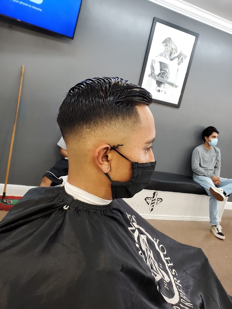 Diamond Cuts Barbershop 93458