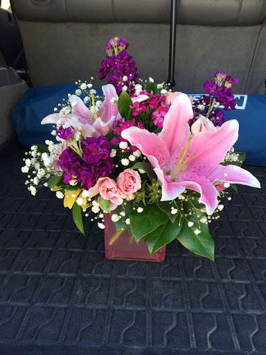 Florist «Sherwood Florist & Gift Shoppe», reviews and photos, 10239 Fair Oaks Blvd #A, Fair Oaks, CA 95628, USA