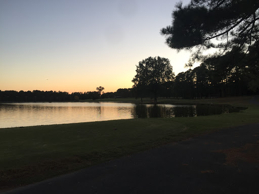 Golf Course «Lake Shore Golf Course», reviews and photos, 4621 Lumley Rd, Durham, NC 27703, USA