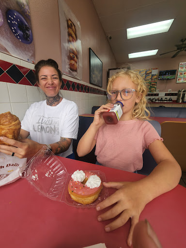 Donut Shop «Luvn Donuts», reviews and photos, 1421 W MacArthur Blvd # D, Santa Ana, CA 92704, USA