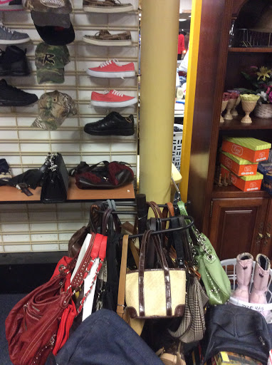 Thrift Store «Affordable & Nice Thrift Store», reviews and photos, 109 Junction Dr, Ashland, VA 23005, USA