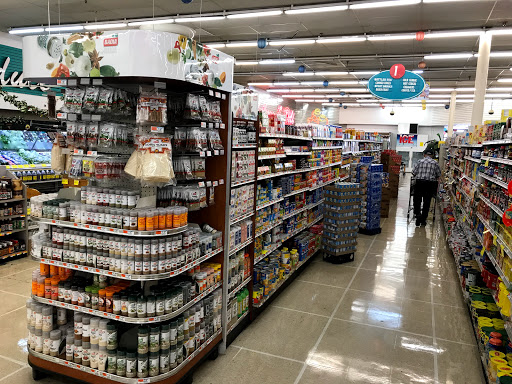 Grocery Store «Bravo Supermarkets», reviews and photos, 524 Doctor M.L.K. Jr Blvd E, Belle Glade, FL 33430, USA