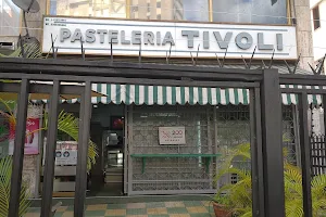 Pastelería Tivoli image