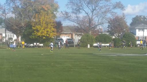 Park «Triangle Park», reviews and photos, 339 E Old Country Rd, Hicksville, NY 11801, USA