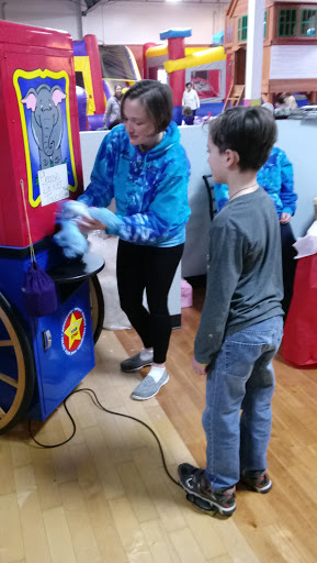 Amusement Center «Kangaroo Palace», reviews and photos, 3524 Green St, Norton Shores, MI 49444, USA