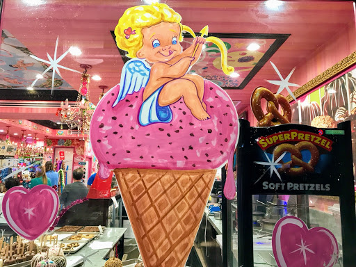 Ice Cream Shop «Sloan’s», reviews and photos, 112 Commercial Blvd, Lauderdale-By-The-Sea, FL 33308, USA