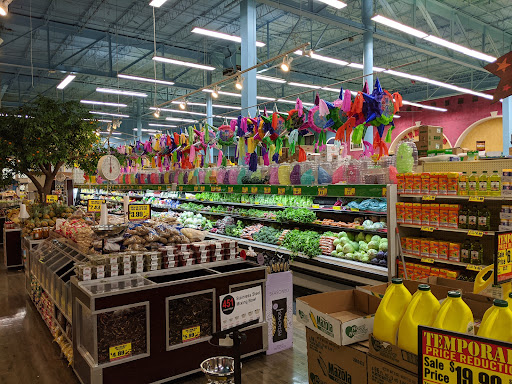Supermarket «Supermercado El Rancho», reviews and photos, 4121 Gaston Ave, Dallas, TX 75246, USA