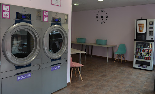 LAVANDERIA ESENCIAS