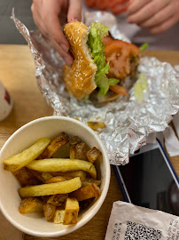 Frite du Restaurant de hamburgers Five Guys Opéra à Paris - n°13