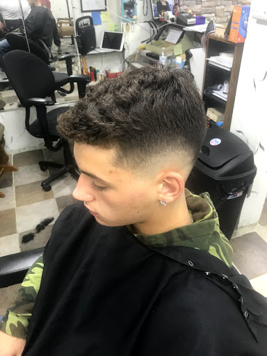Barber Shop «New York Barber Shop», reviews and photos, 87 N Beverwyck Rd # B, Lake Hiawatha, NJ 07034, USA