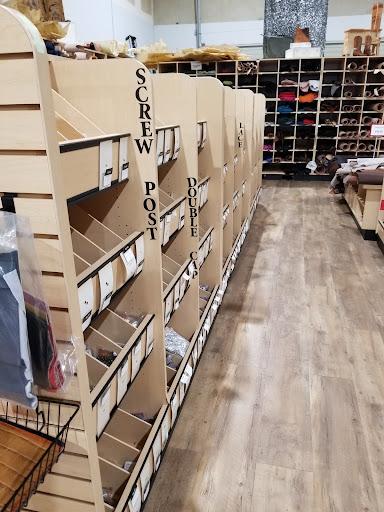 Craft Store «Tandy Leather Portland-21», reviews and photos, 13221 NE Whitaker Way, Portland, OR 97230, USA