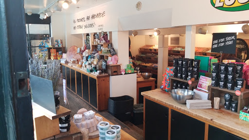 Cosmetics Store «Lush Cosmetics», reviews and photos, Ocean Ave & Monte Verde, Carmel-By-The-Sea, CA 93923, USA